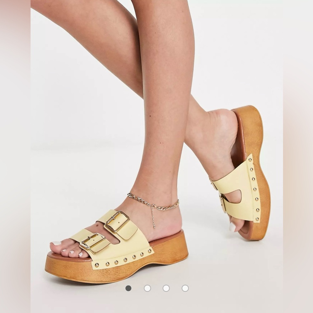Women’s clogs